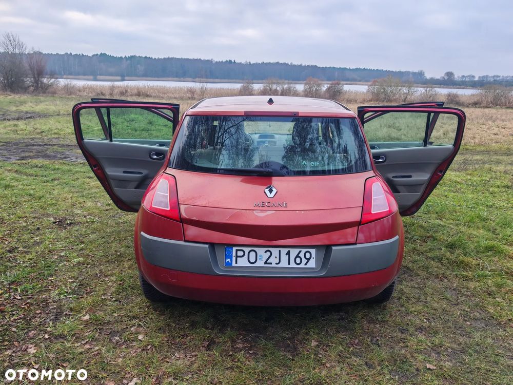 Renault Megane 2.0 Turbo Dynamique - 9