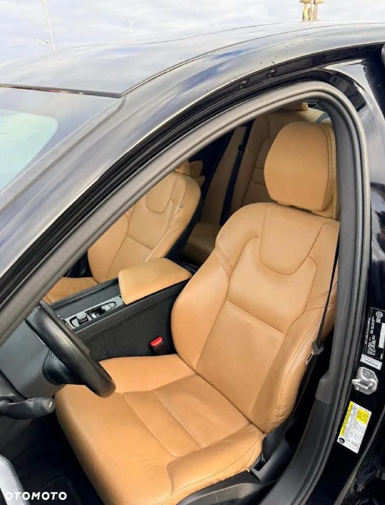 Volvo S60 T6 AWD Momentum Pro - 9