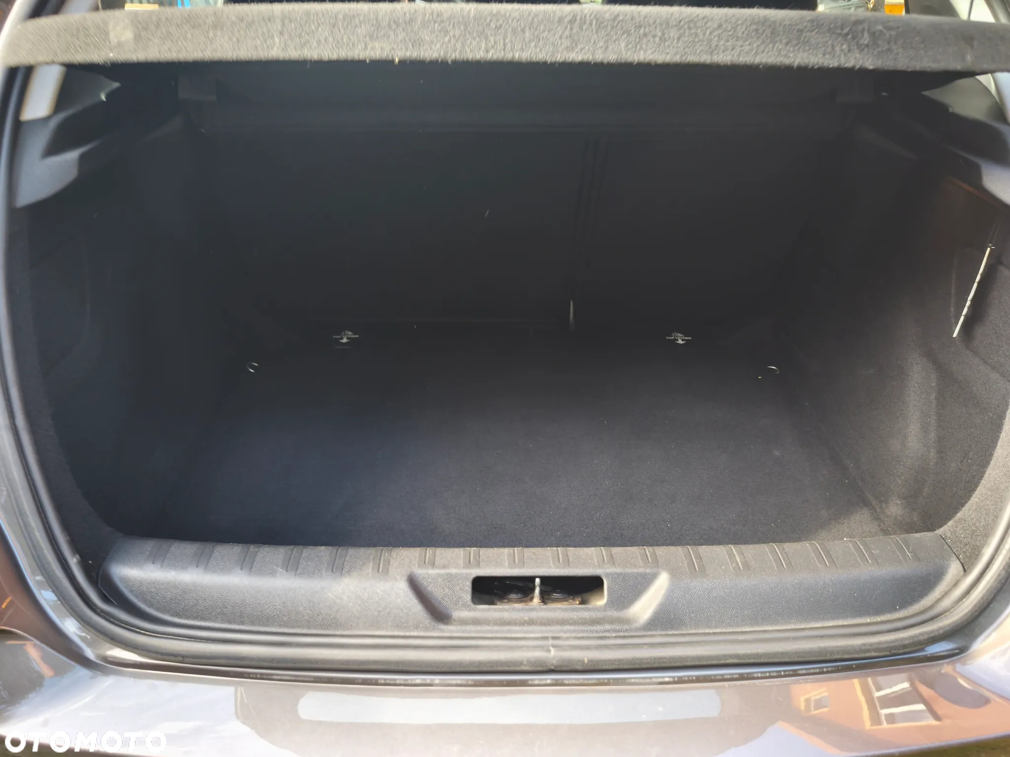 Peugeot 308 1.6 e-HDi Active S&S - 37