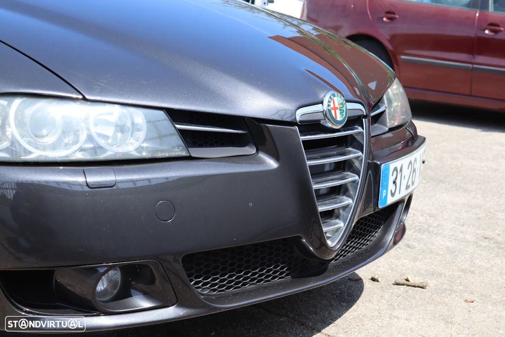 Alfa Romeo 156 1.9 JTD 16V Distinctive - 1