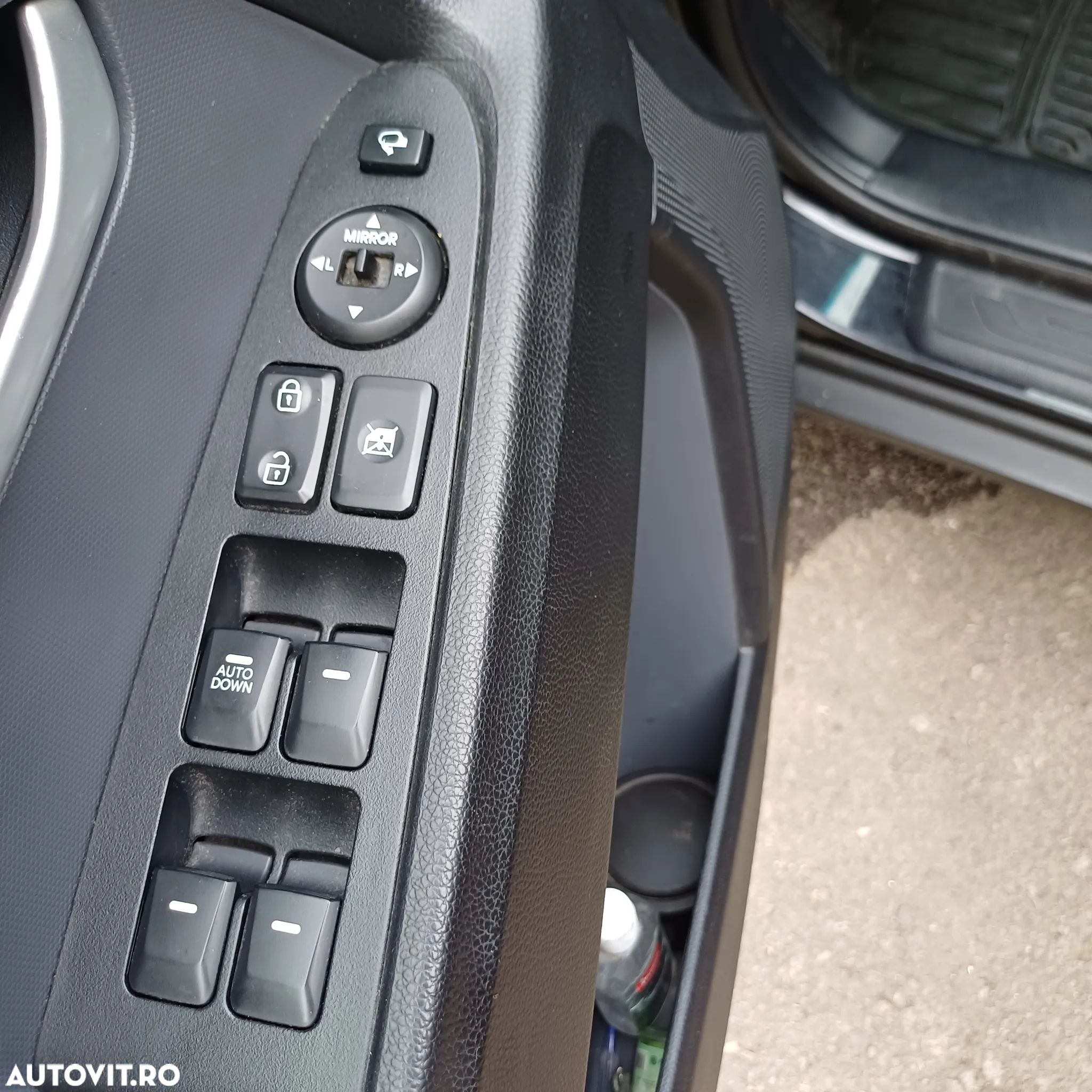 Kia Sportage 1.7 CRDI 2WD Edition 7 - 4
