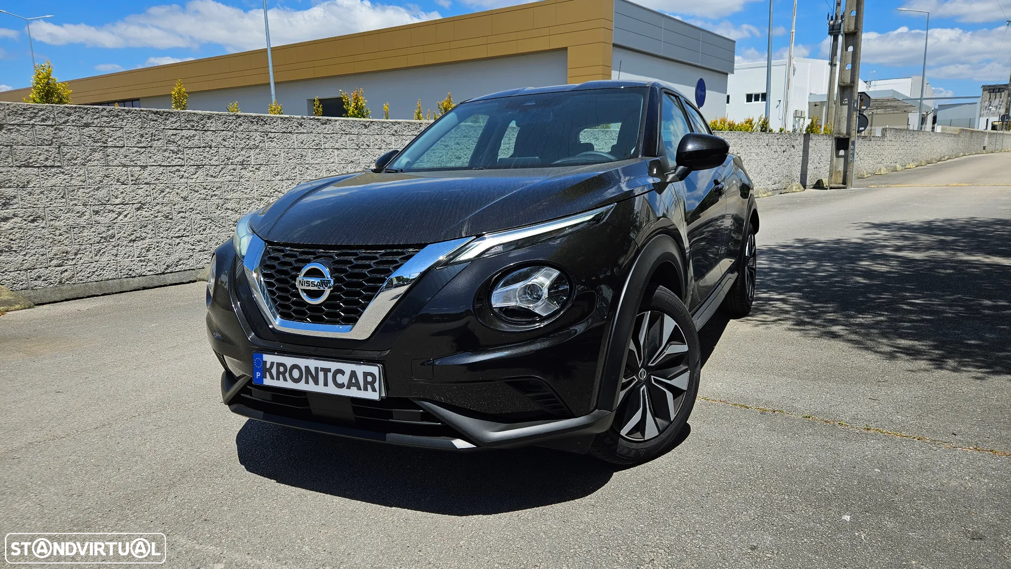 Nissan Juke 1.0 DIG-T Acenta DCT - 2