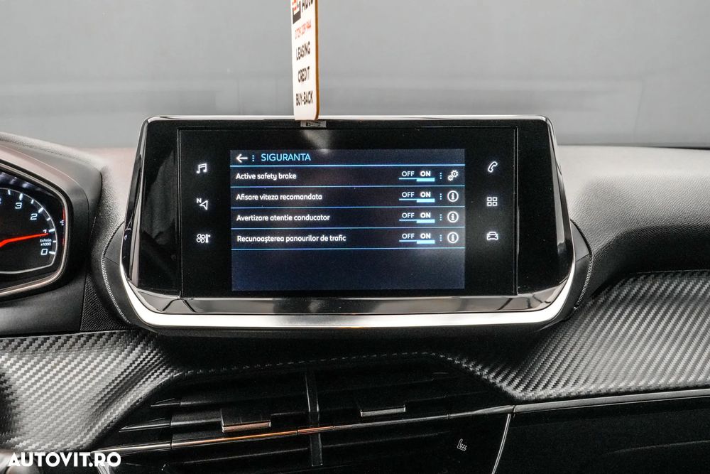 Peugeot 2008 1.2 PureTech EAT8 STT Allure Pack - 22