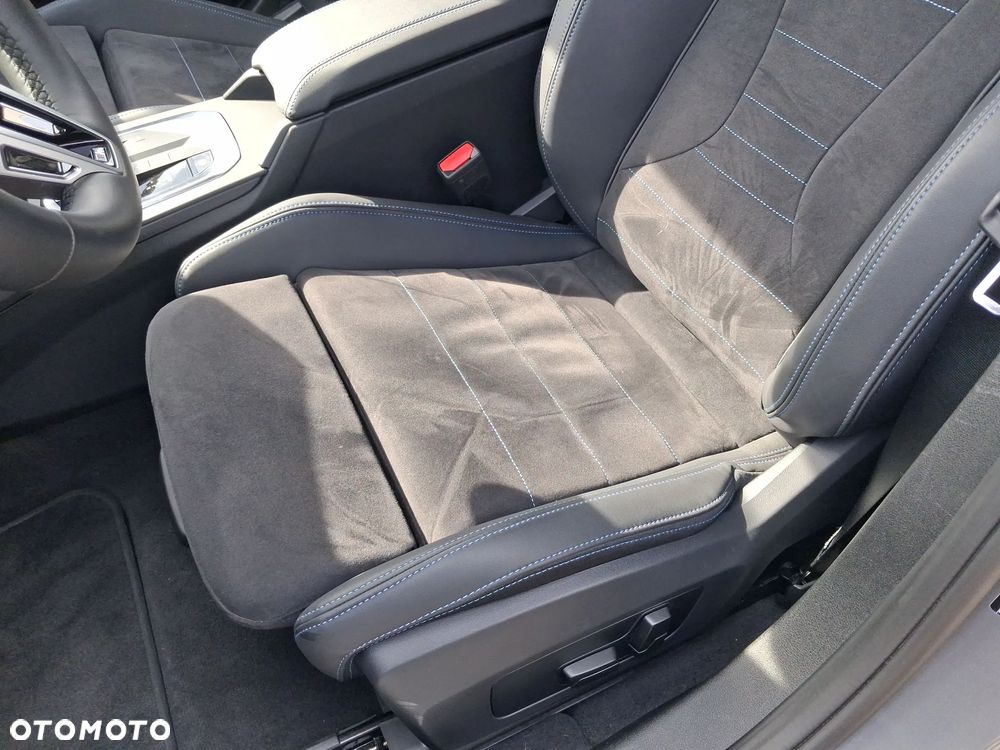 BMW Seria 1 - 12