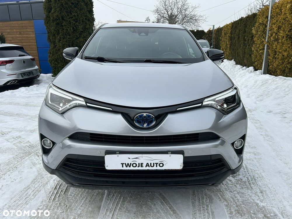 Toyota RAV4 - 10