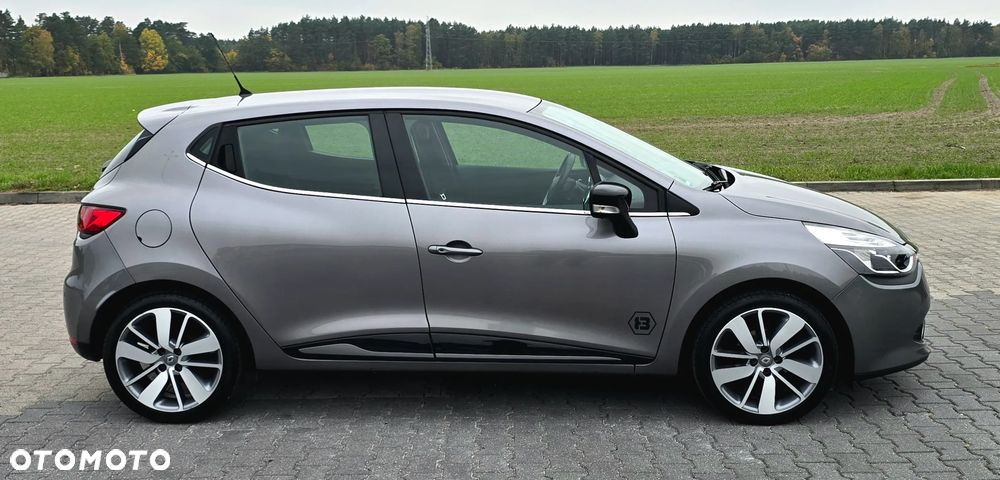 Renault Clio - 8