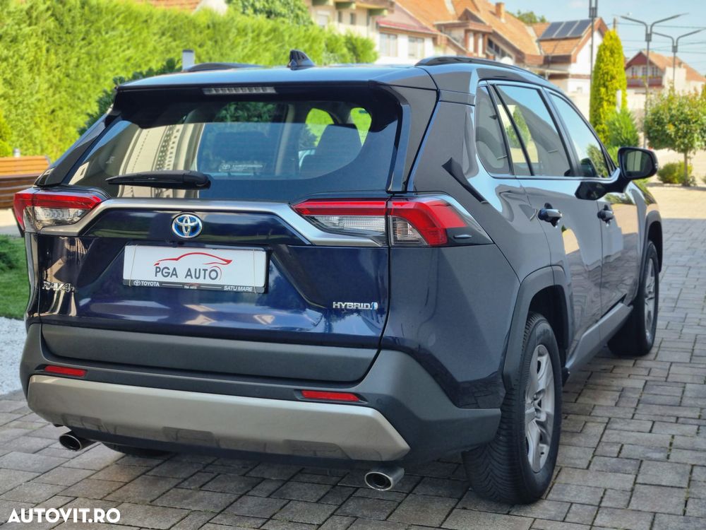 Toyota RAV4 - 5