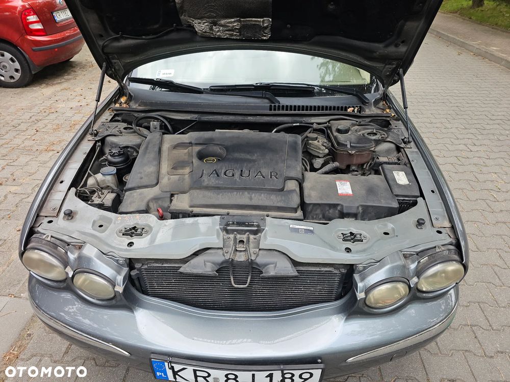 Jaguar X-Type 2.0 D High - 10