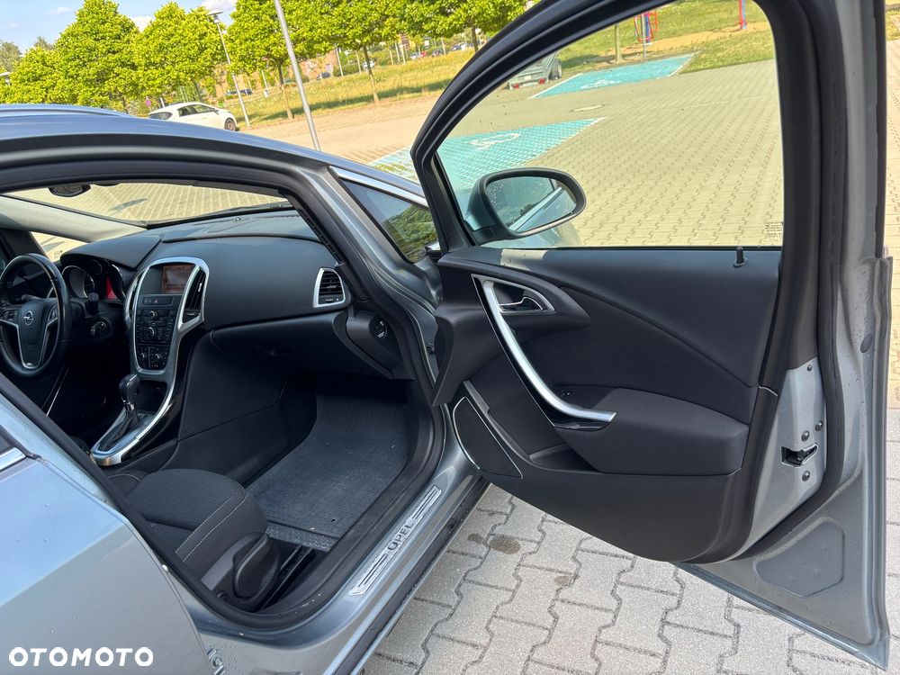Opel Astra 1.6 T Sport - 17