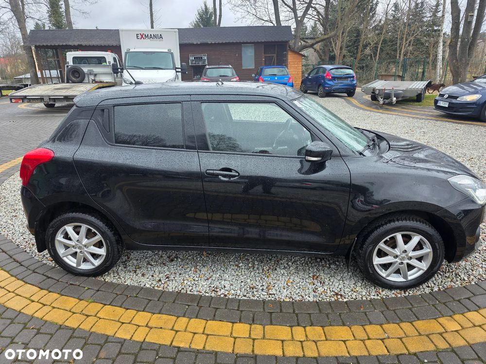 Suzuki Swift 1.2 Dualjet Hybrid Allgrip Comfort - 9