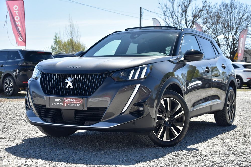 Peugeot 2008 PureTech 130 EAT8 GT - 13