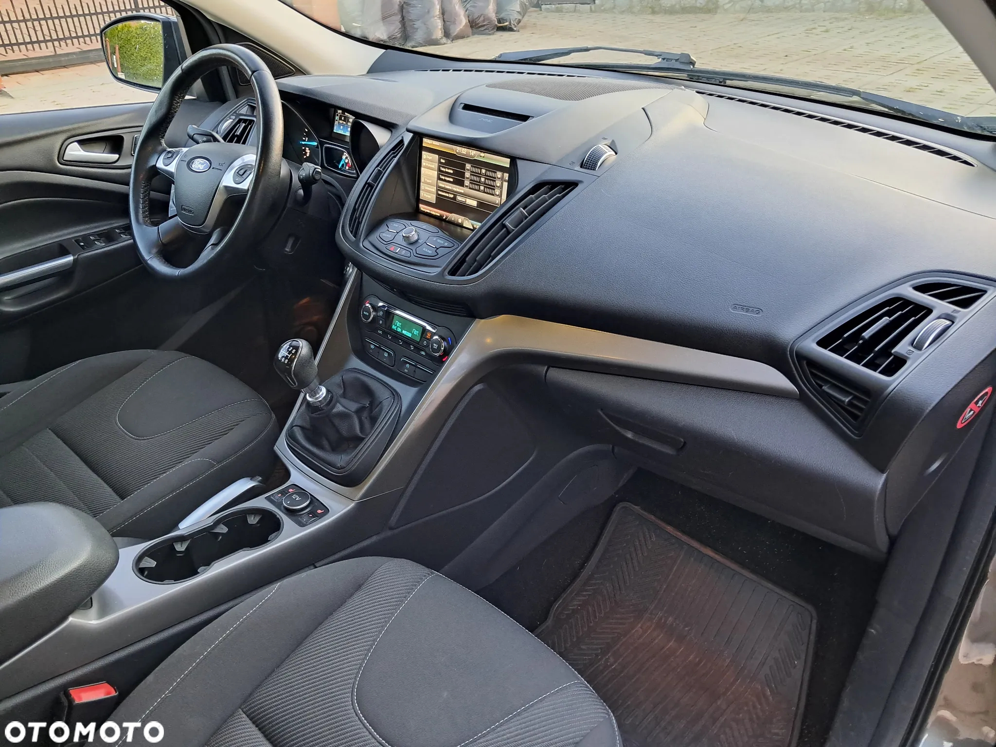 Ford Kuga 2.0 TDCi 2x4 Trend - 8