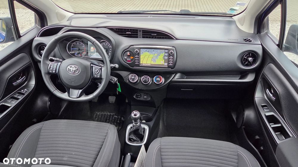Toyota Yaris 1.5 Premium - 19
