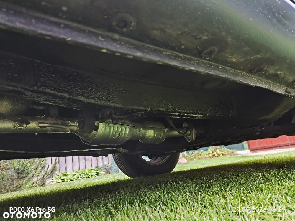 Toyota RAV4 1.8 VVT-i Terra 2WD - 19