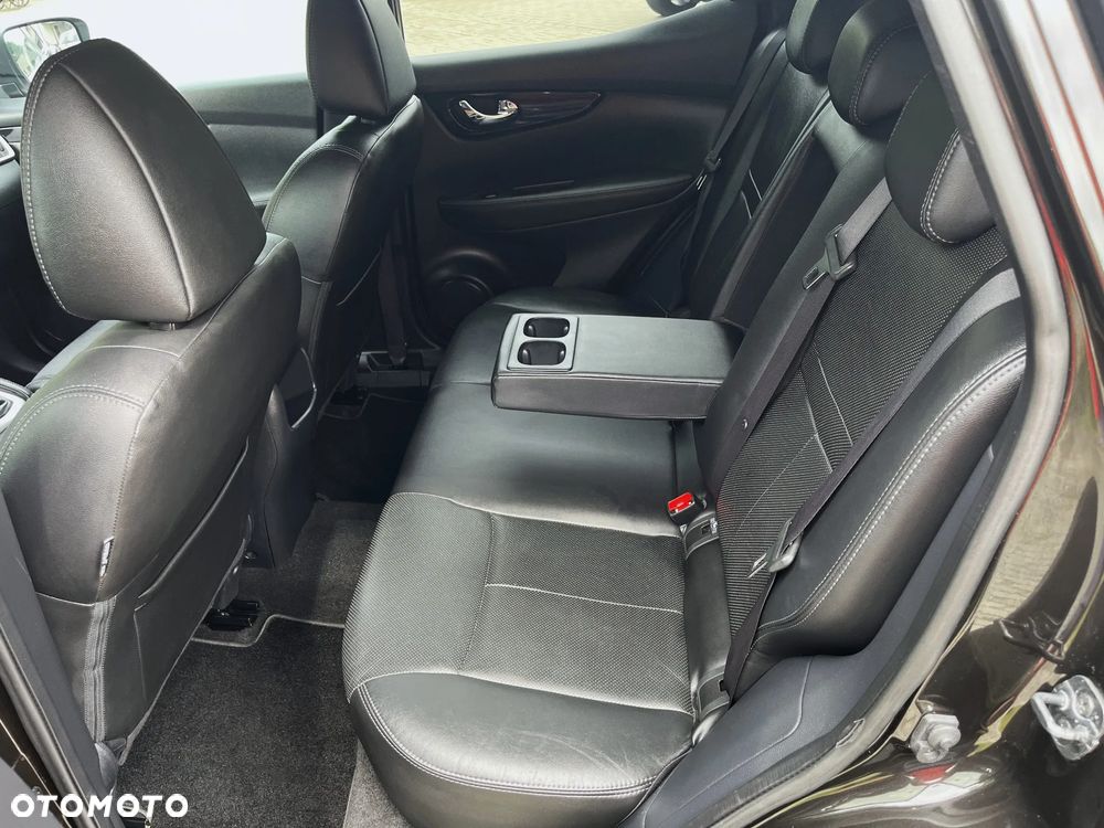 Nissan Qashqai 1.6 DIG-T TEKNA+ - 18