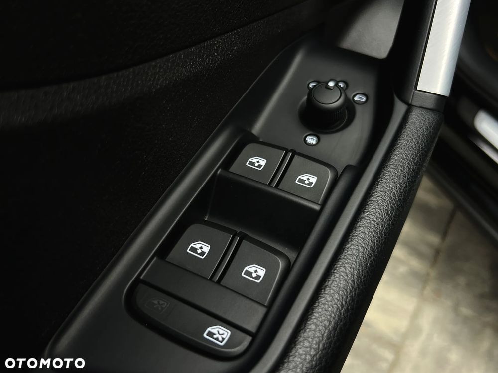 Audi Q2 1.6 TDI Sport S tronic - 24