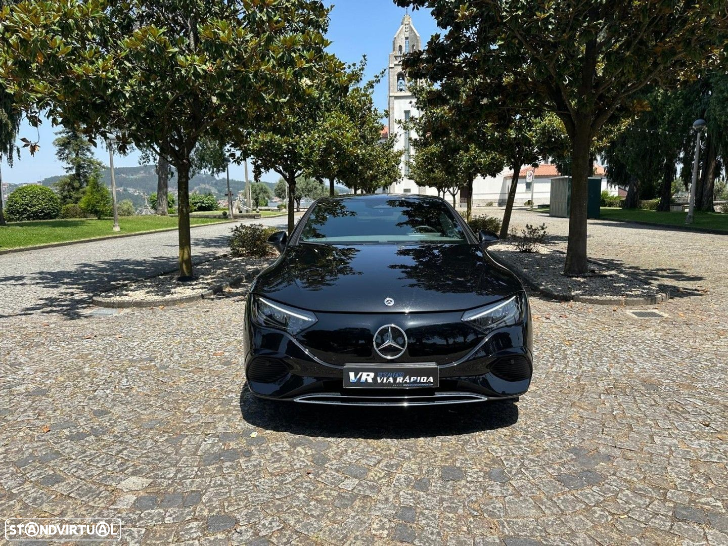 Mercedes-Benz EQE 300 Edition Electric Art - 3