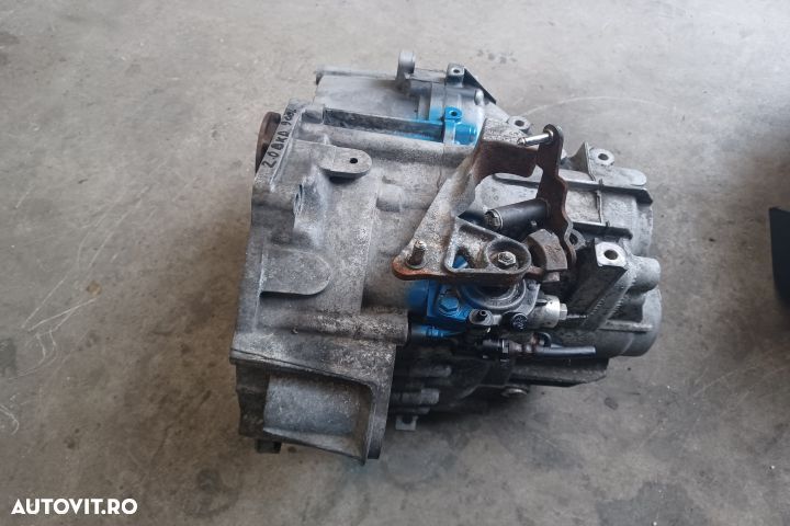 CUTIE VITEZE 2.0 BKD Volkswagen   seria - 2