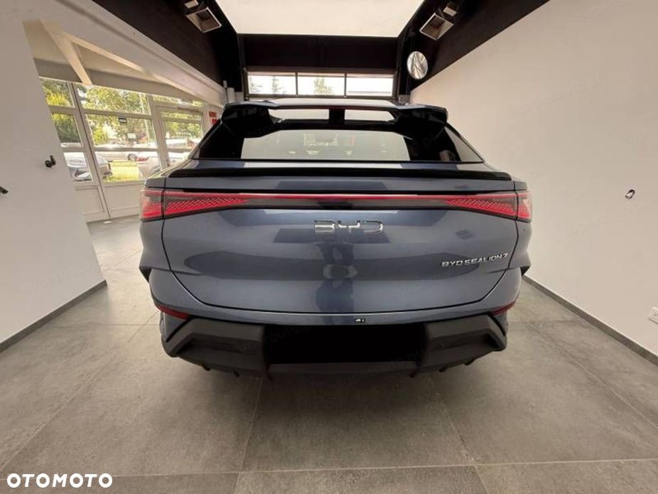 BYD Sealion 7 - 4