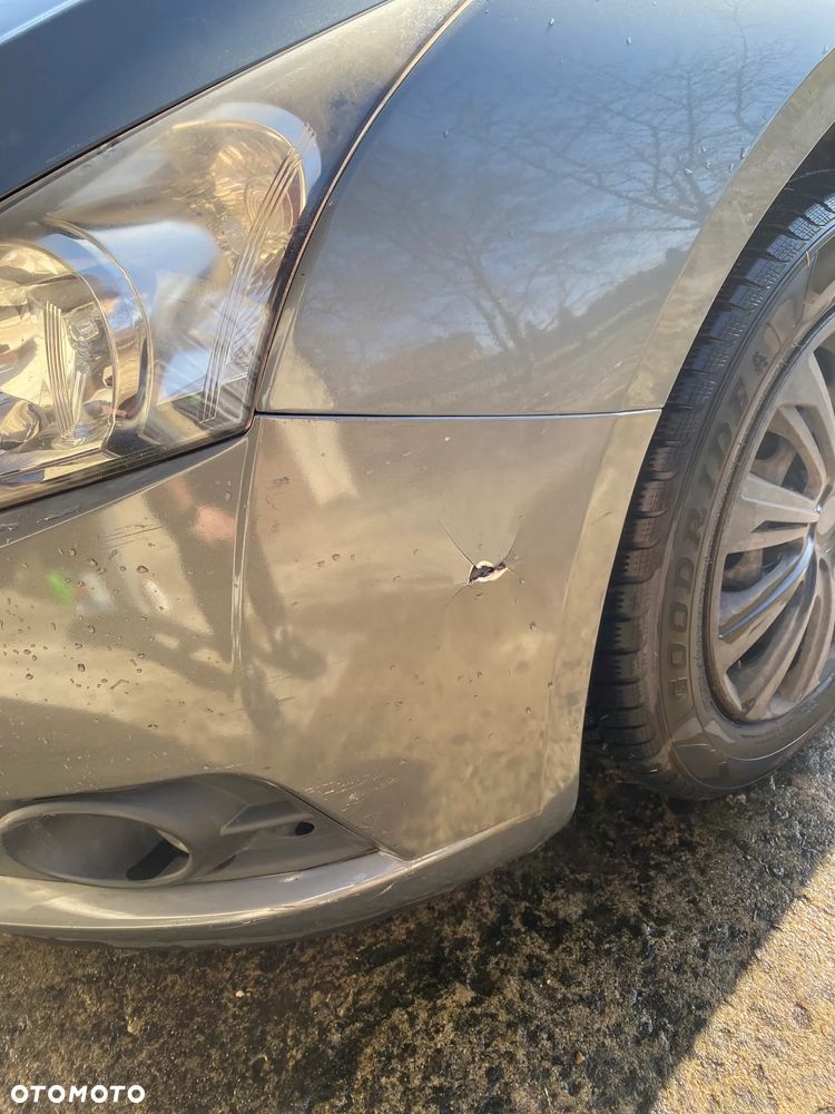 Chevrolet Cruze 1.6 - 12