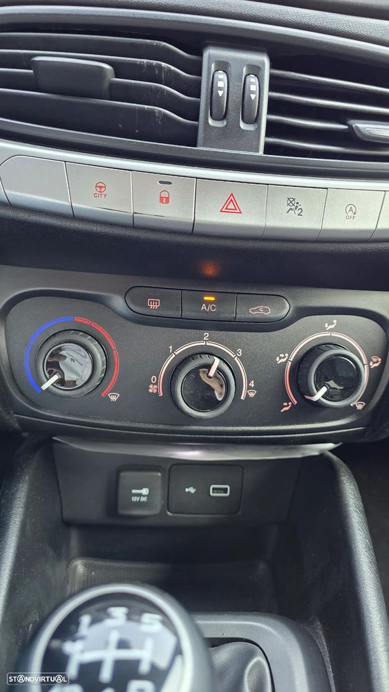 Fiat Tipo 1.3 M-Jet Street - 20