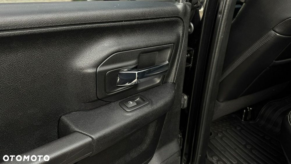 Dodge RAM - 31