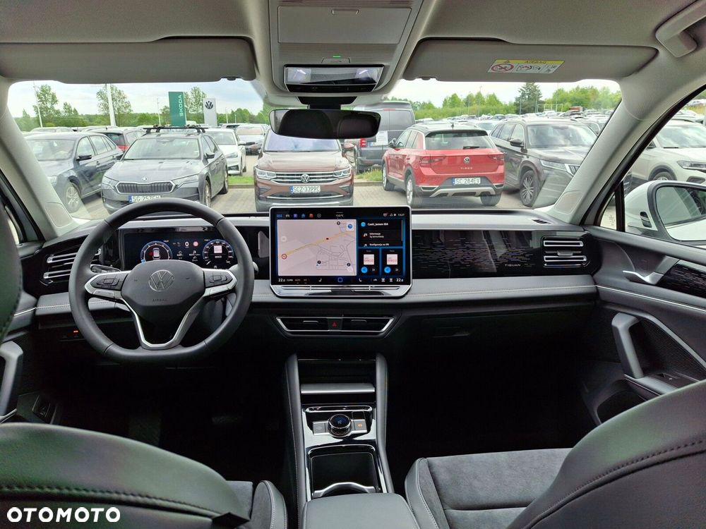 Volkswagen Tiguan - 12