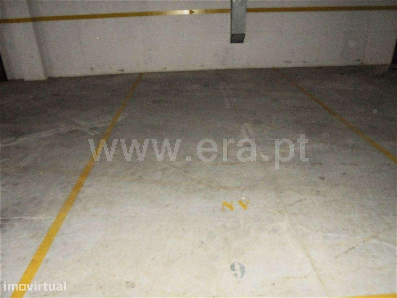 Parqueamento Coberto 65m2; Cruz de Pau - Grande imagem: 4/5
