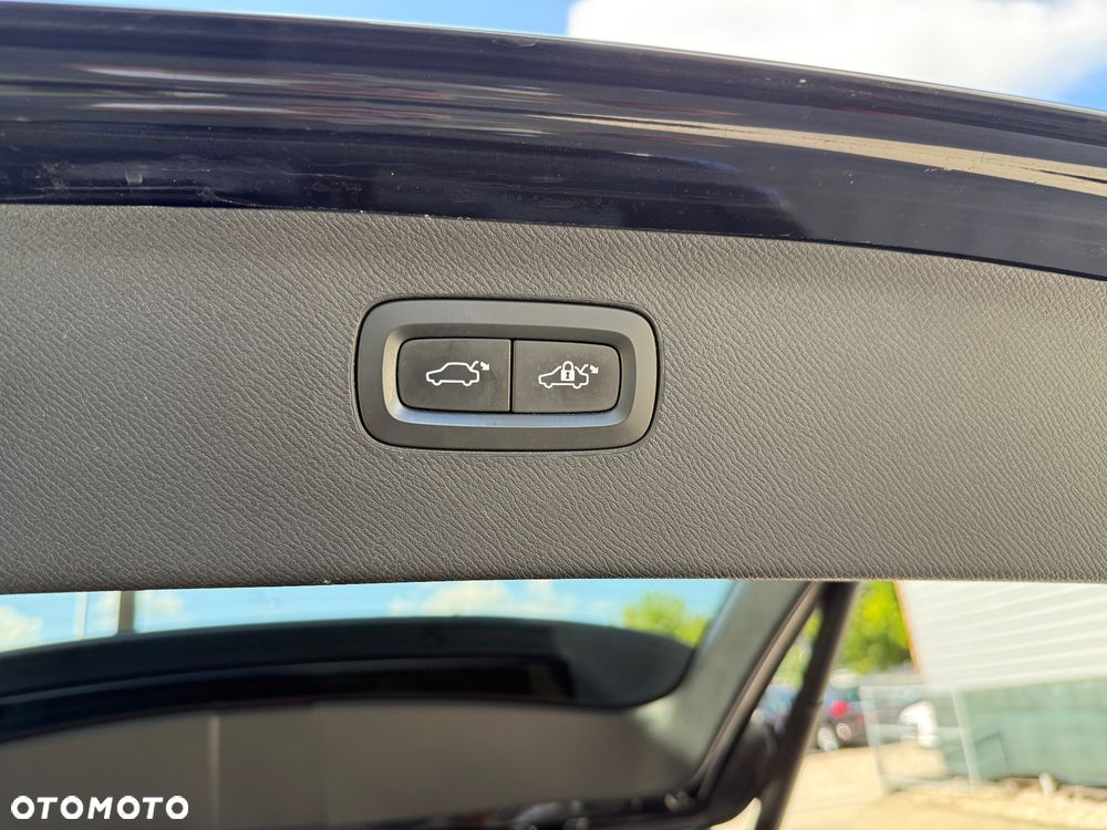 Volvo XC 90 D5 AWD Geartronic Inscription - 27