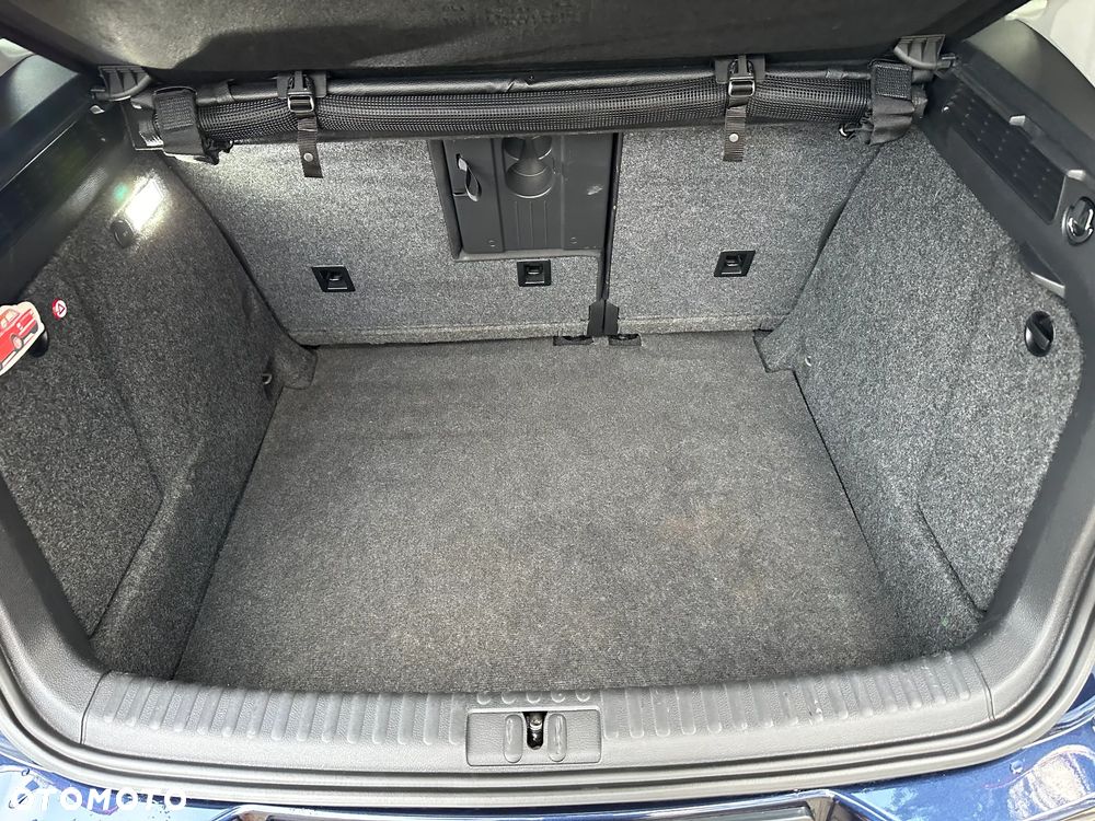 Volkswagen Tiguan - 29