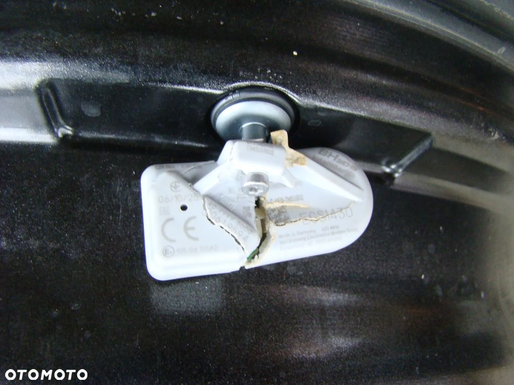 a43 5x108 Volvo XC40 XC60 XC70 S40 V40 S60 V60 S80 V70 S90 V90 C70 C30 7Jx17 TPMS - 10
