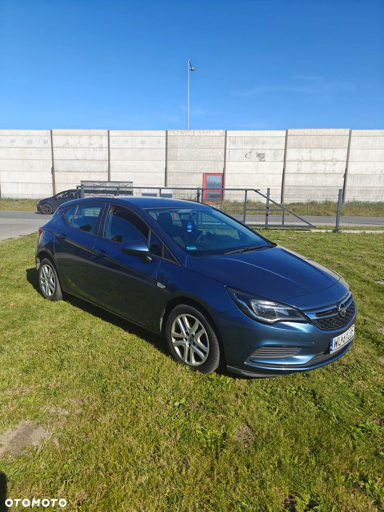 Opel Astra - 2