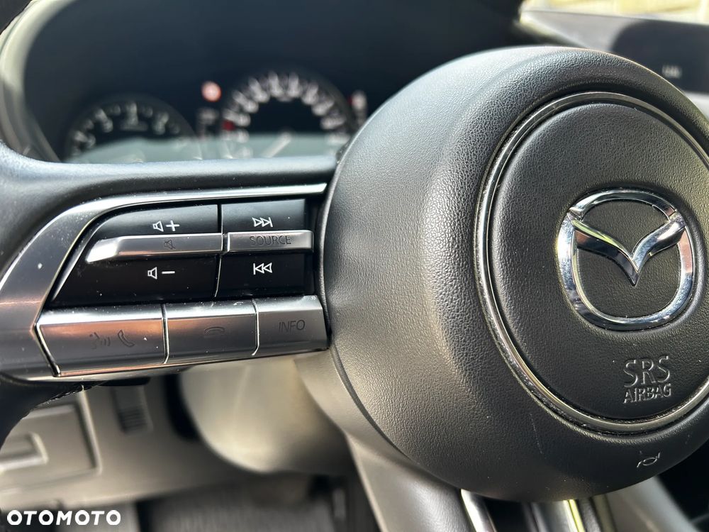 Mazda 3 e-SKYACTIV-G 2.0 M HYBRID DRIVE SELECTION - 24