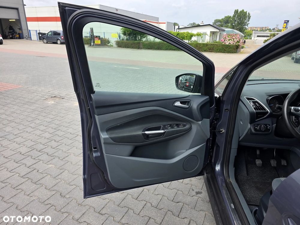 Ford Grand C-MAX 1.6 Titanium - 9