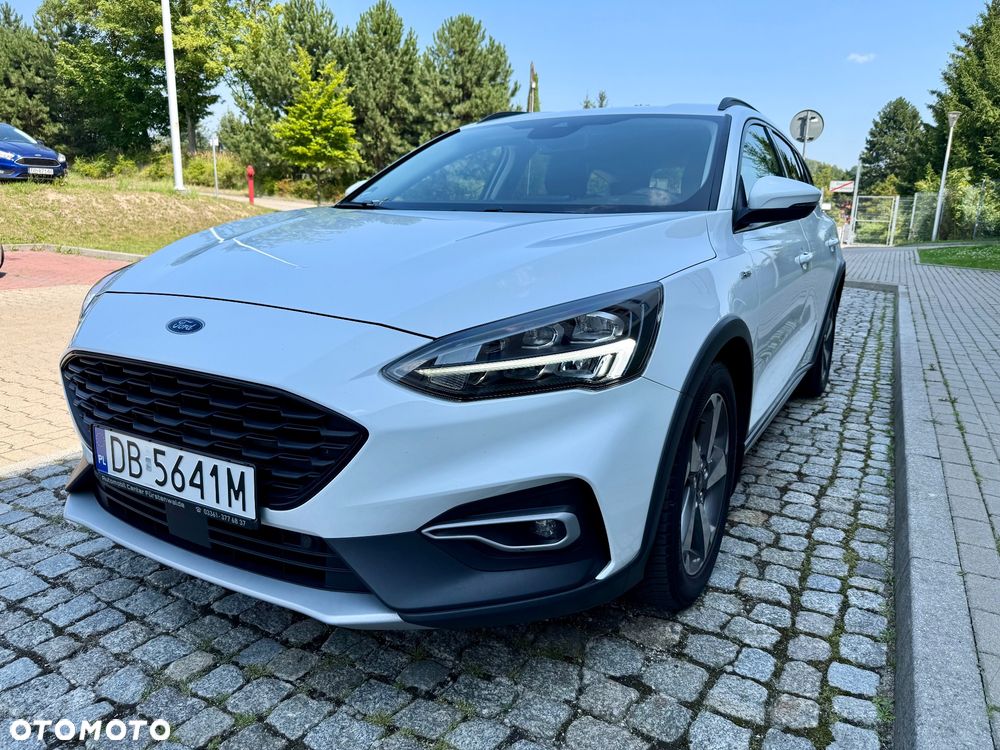 Ford Focus 1.5 EcoBoost Start-Stopp-System ACTIVE - 2