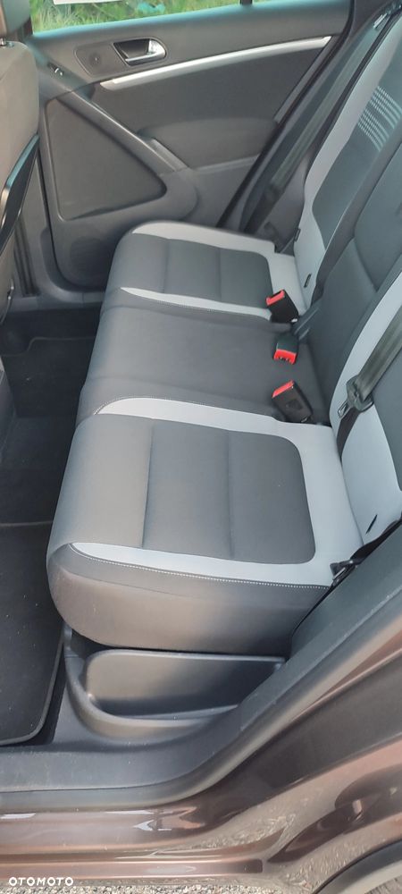Volkswagen Tiguan - 8