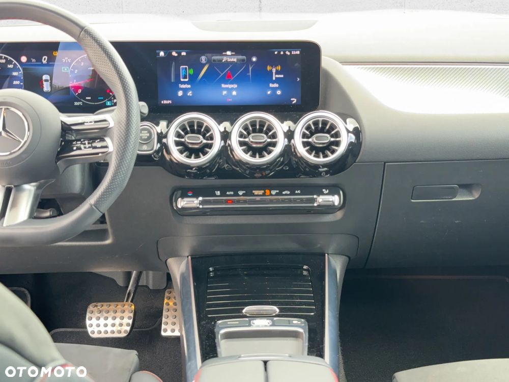 Mercedes-Benz GLA 200 mHEV AMG Line 7G-DCT - 20