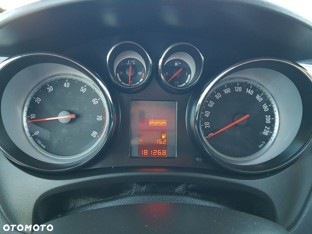 Opel Meriva - 23