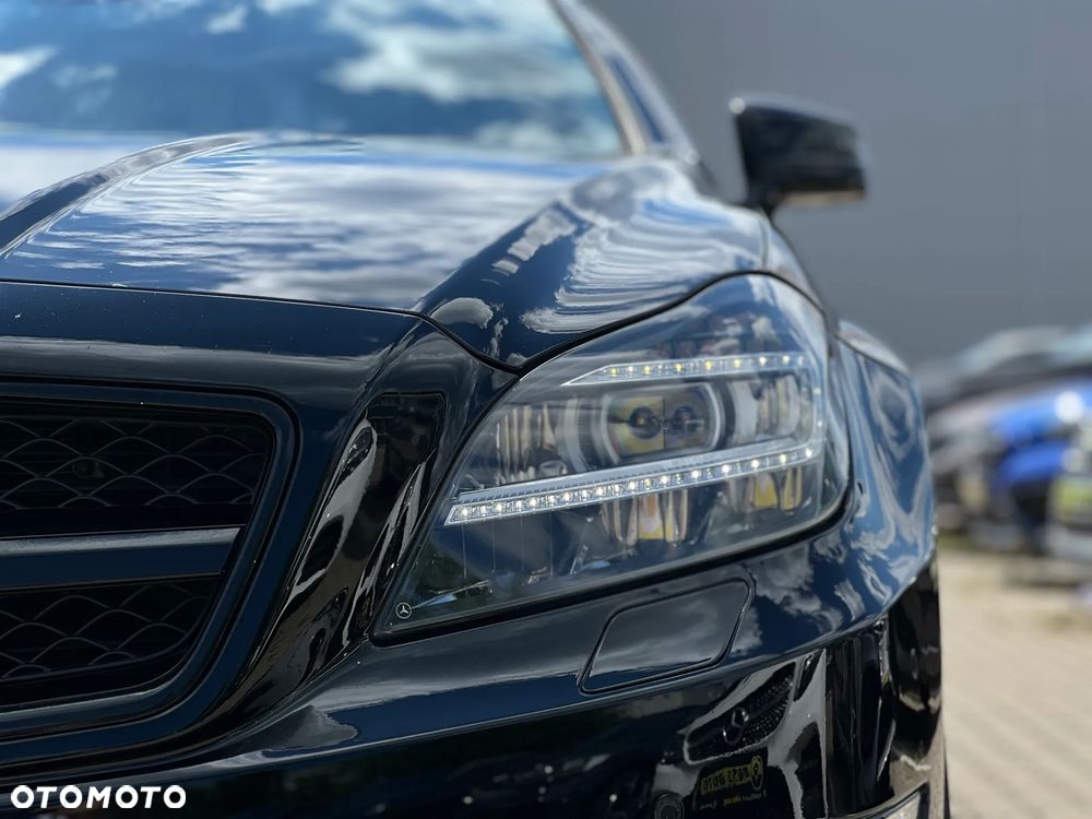 Mercedes-Benz CLS - 12