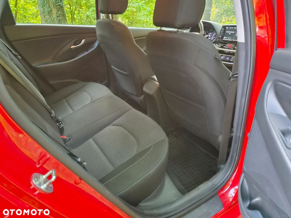 Hyundai i30 1.6 D Comfort - 21