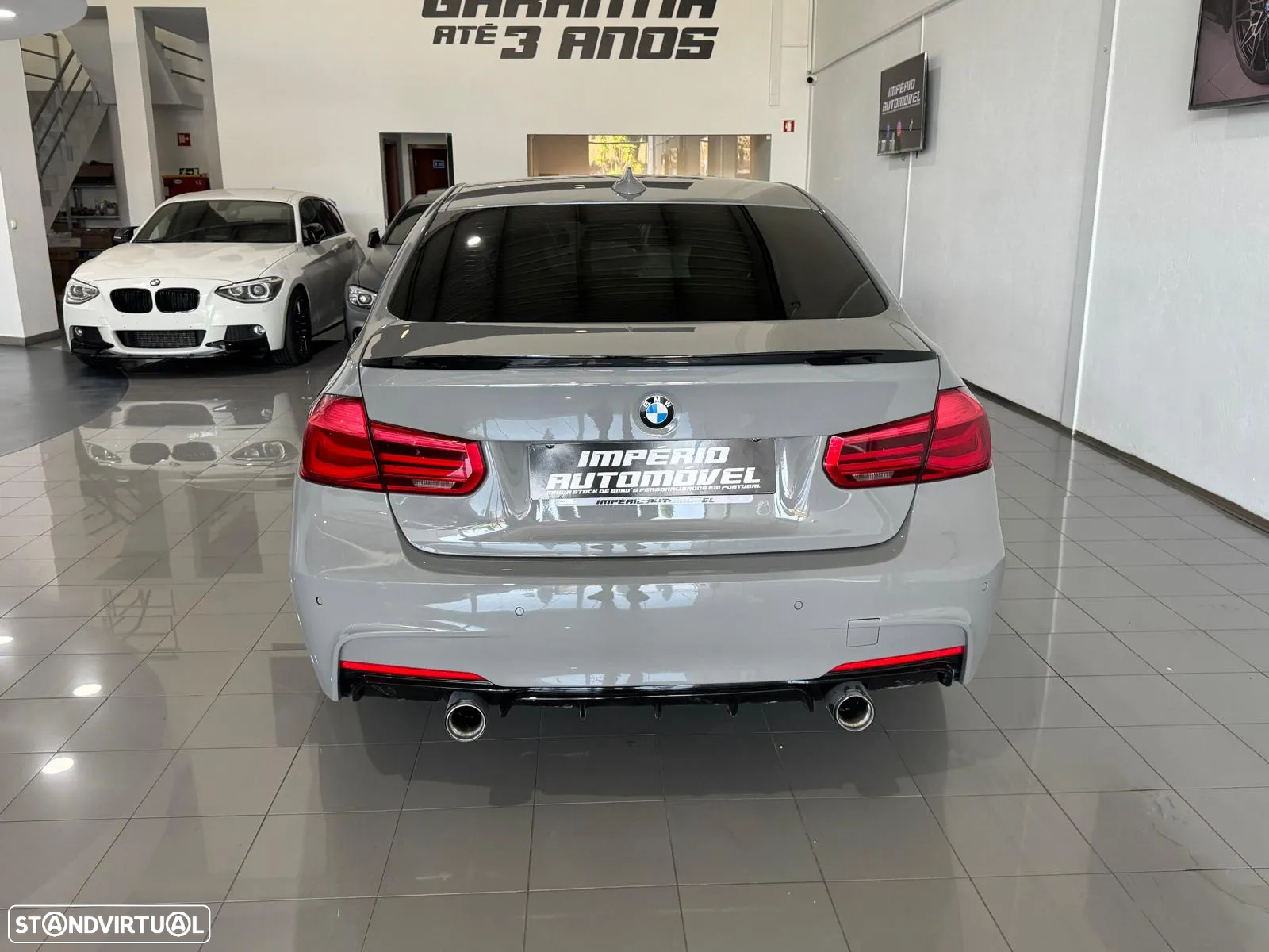 BMW 330 e iPerformance Pack M - 13