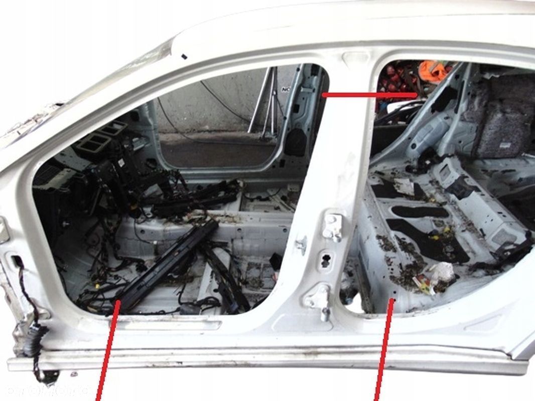 PRÓG LEWY SŁUPEK ŚRODKOWY MERCEDES A KLASA W176 KOLOR 650 - 1