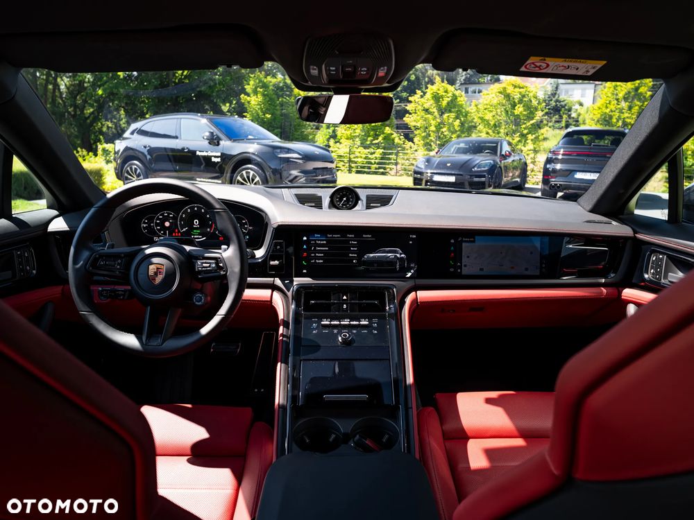 Porsche Panamera 4 E-Hybrid PHEV - 13