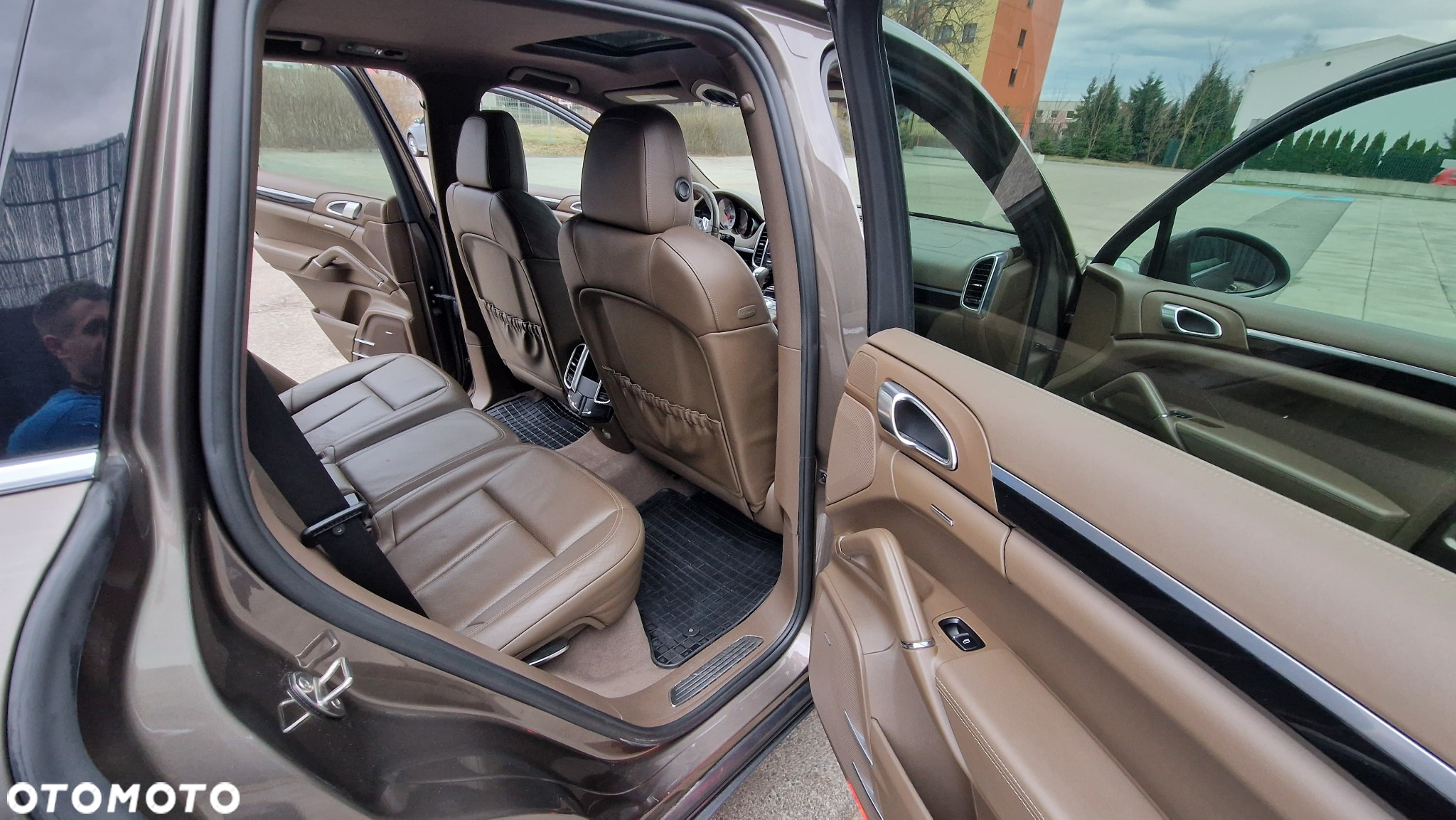 Porsche Cayenne S - 26