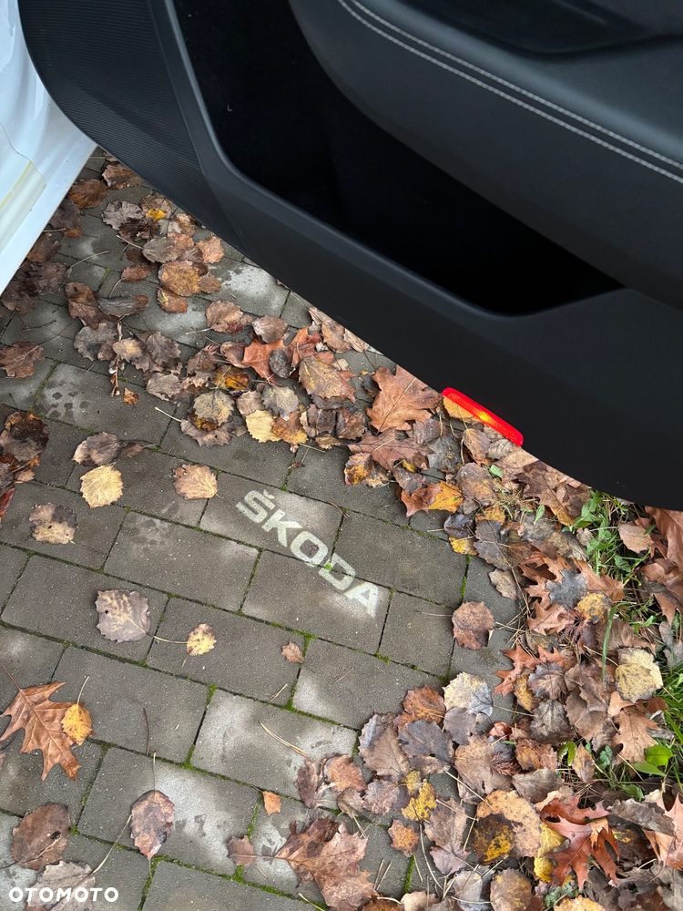 Skoda Superb 2.0 TDI SCR Sportline DSG - 15