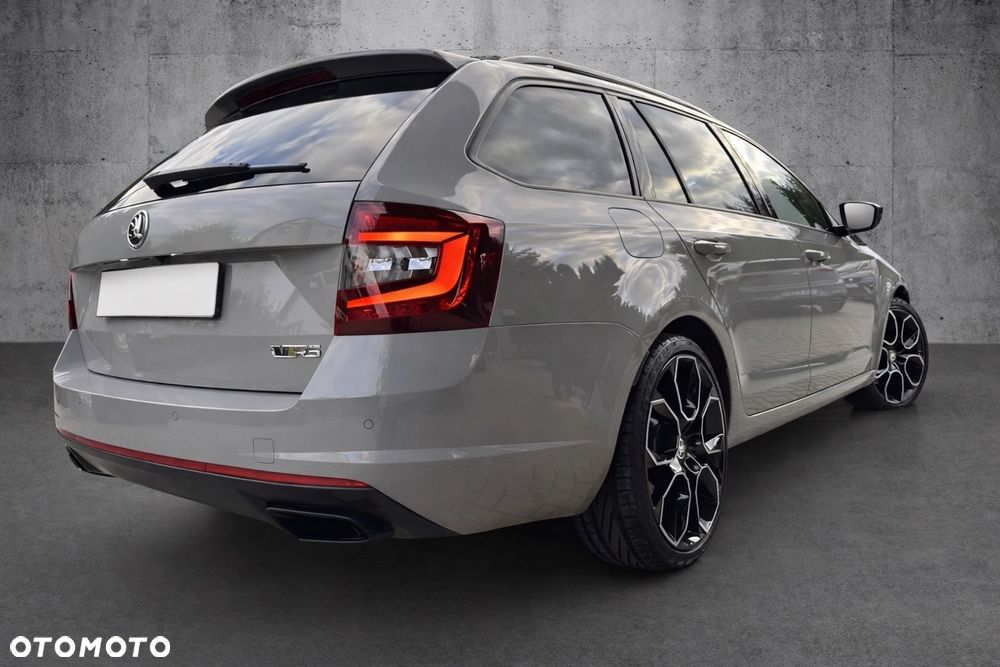 Skoda Octavia 2.0 TSI GPF RS 245 DSG - 12