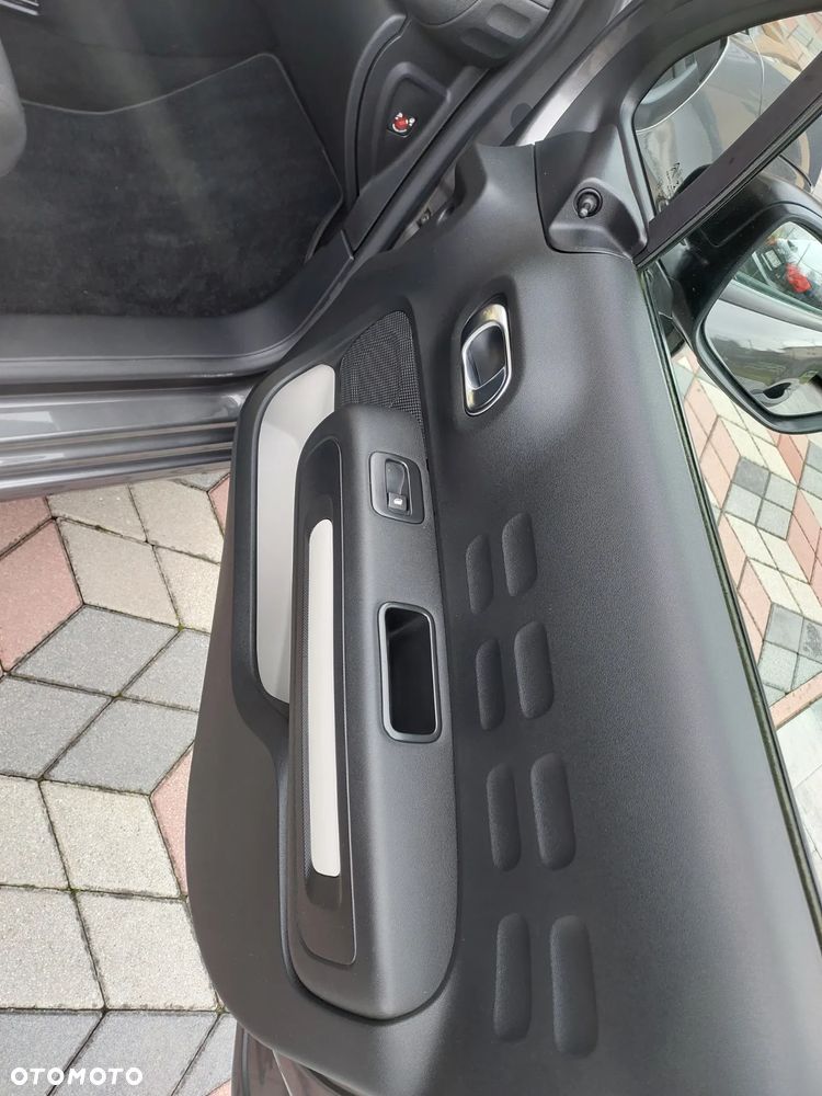 Citroën C3 1.2 PureTech Live - 12