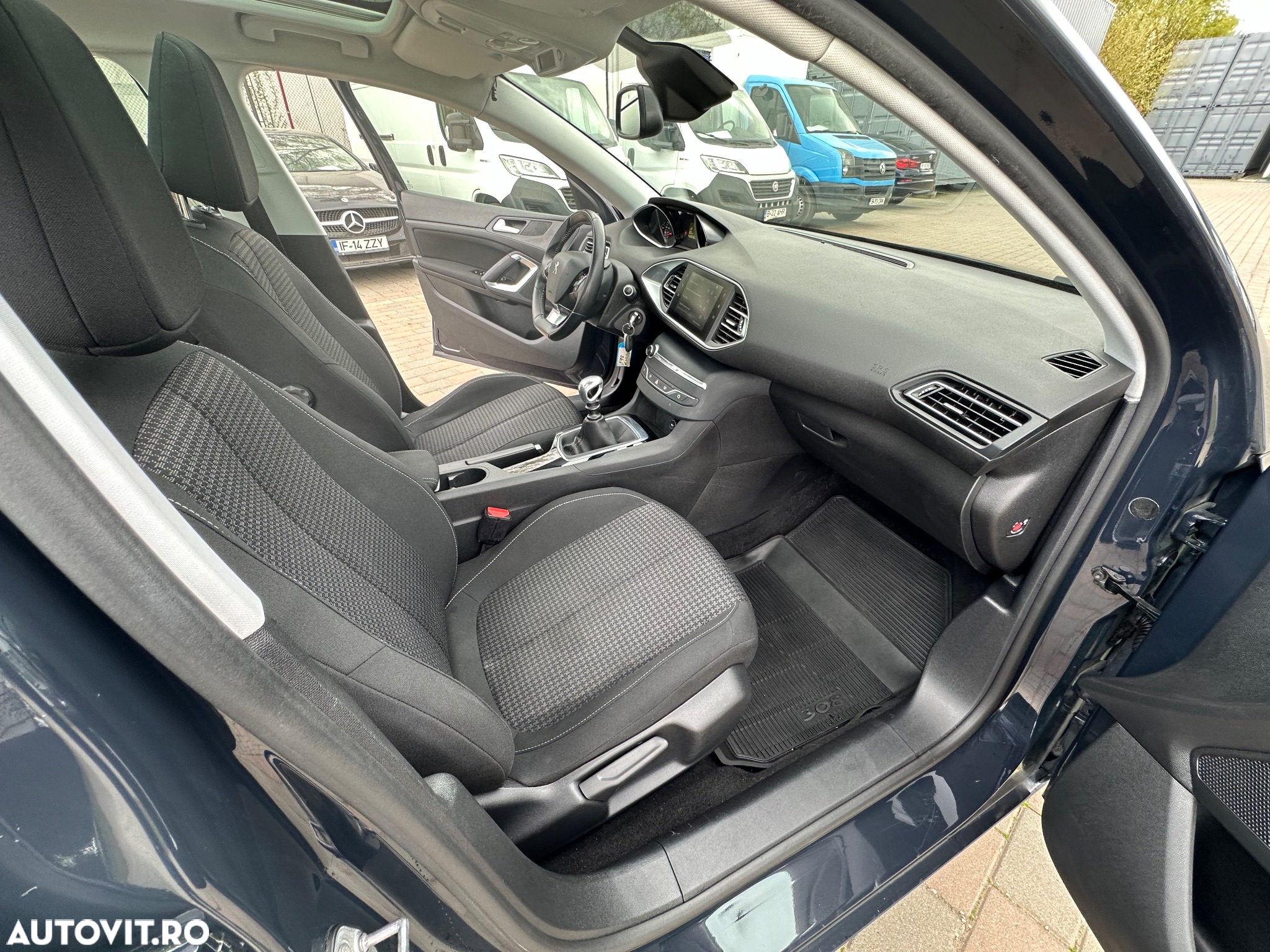 Peugeot 308 1.5 BlueHDi FAP STT Active - 25