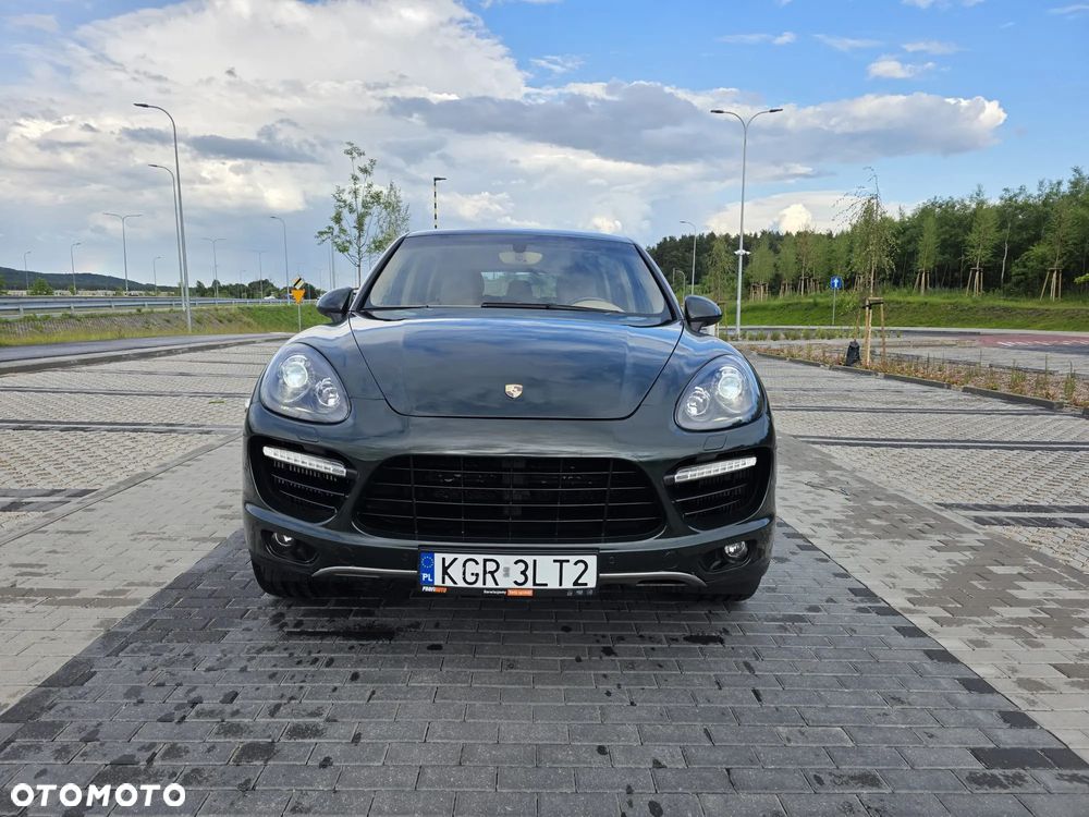 Porsche Cayenne - 4