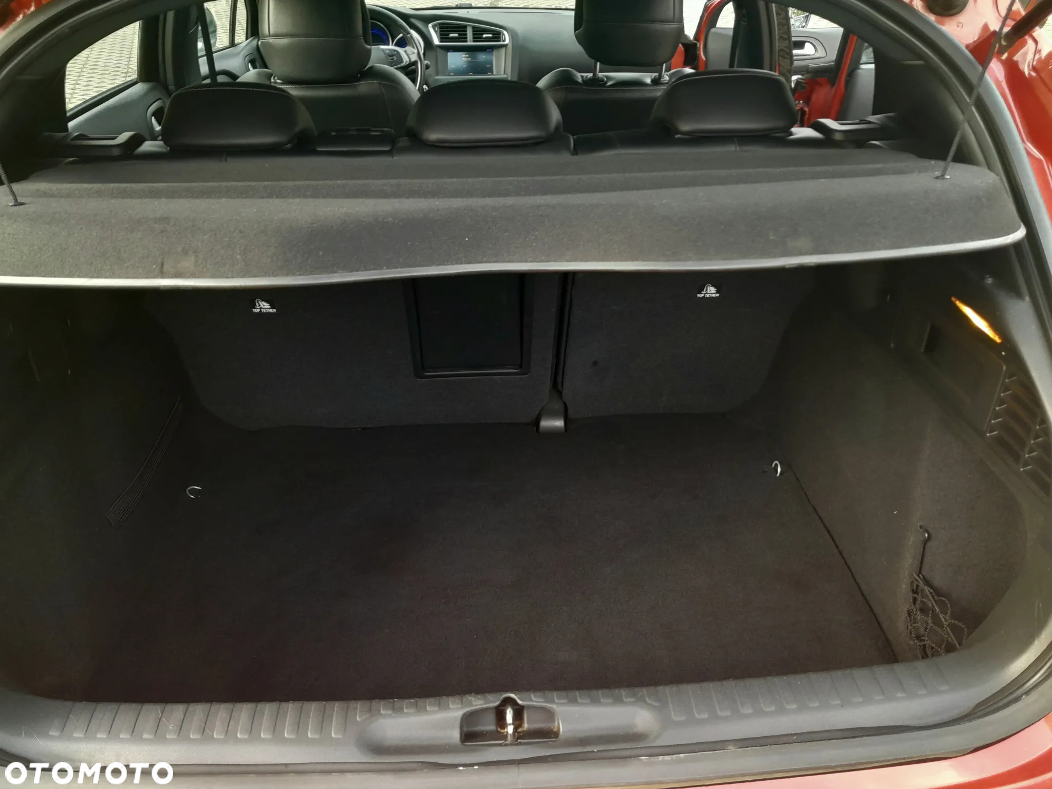 Citroën DS4 1.6 e-HDi SoChic MCP - 15
